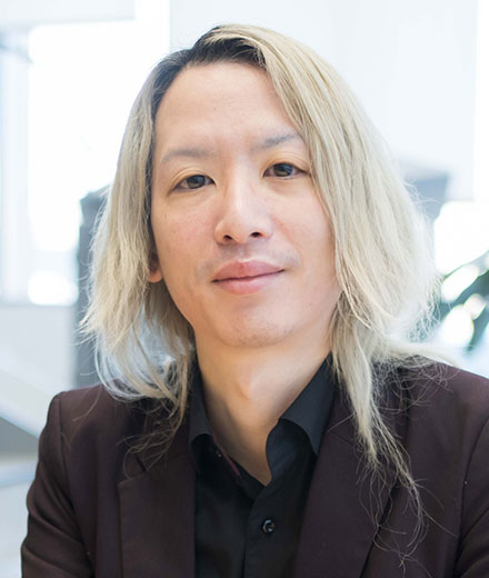 神長 輝一 氏